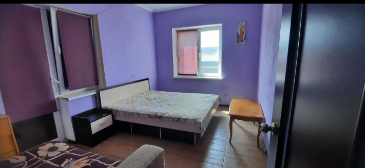 Продаж 2-кімнатної квартири 67 м², Озерна вул.