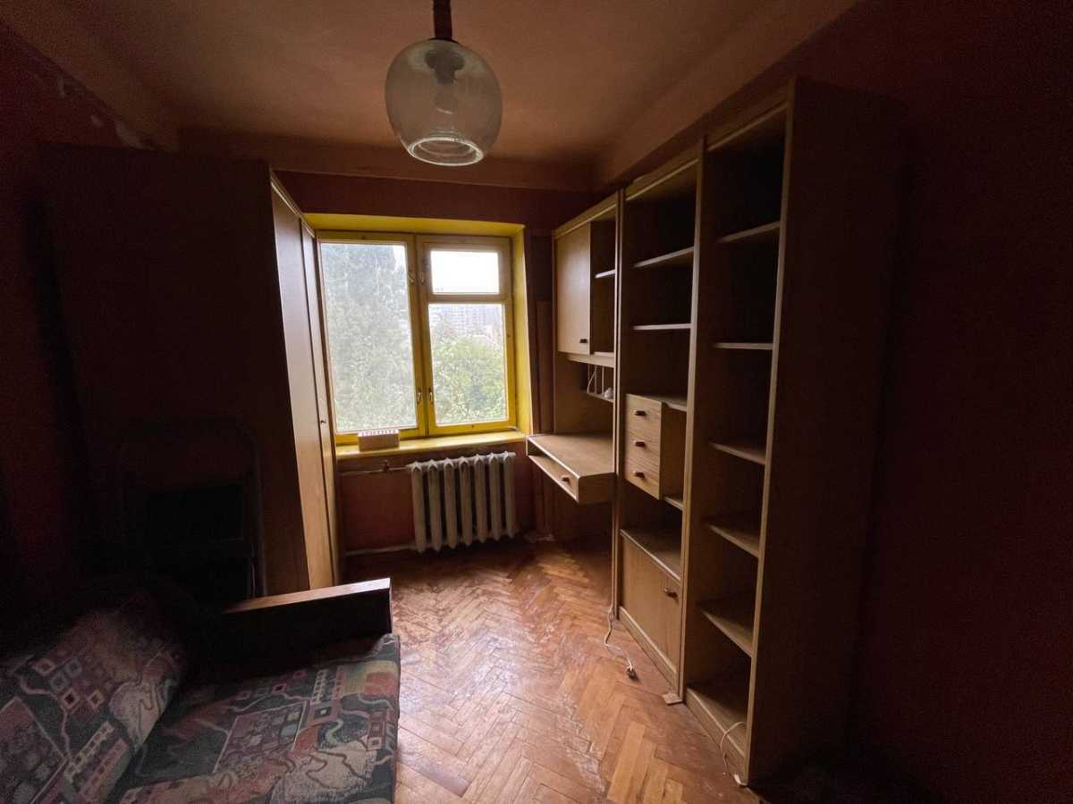 Продажа 2-комнатной квартиры 40 м², Березневая ул., 7