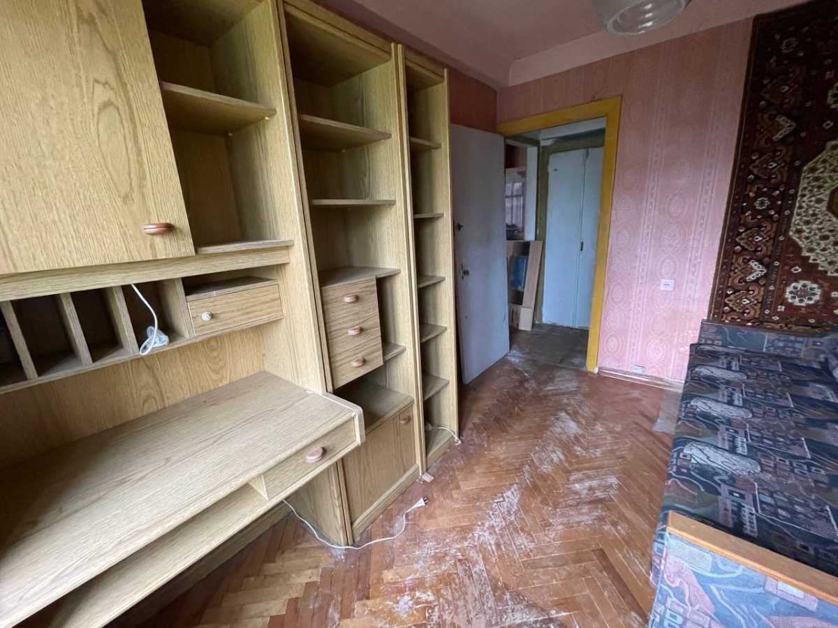 Продажа 2-комнатной квартиры 40 м², Березневая ул., 7