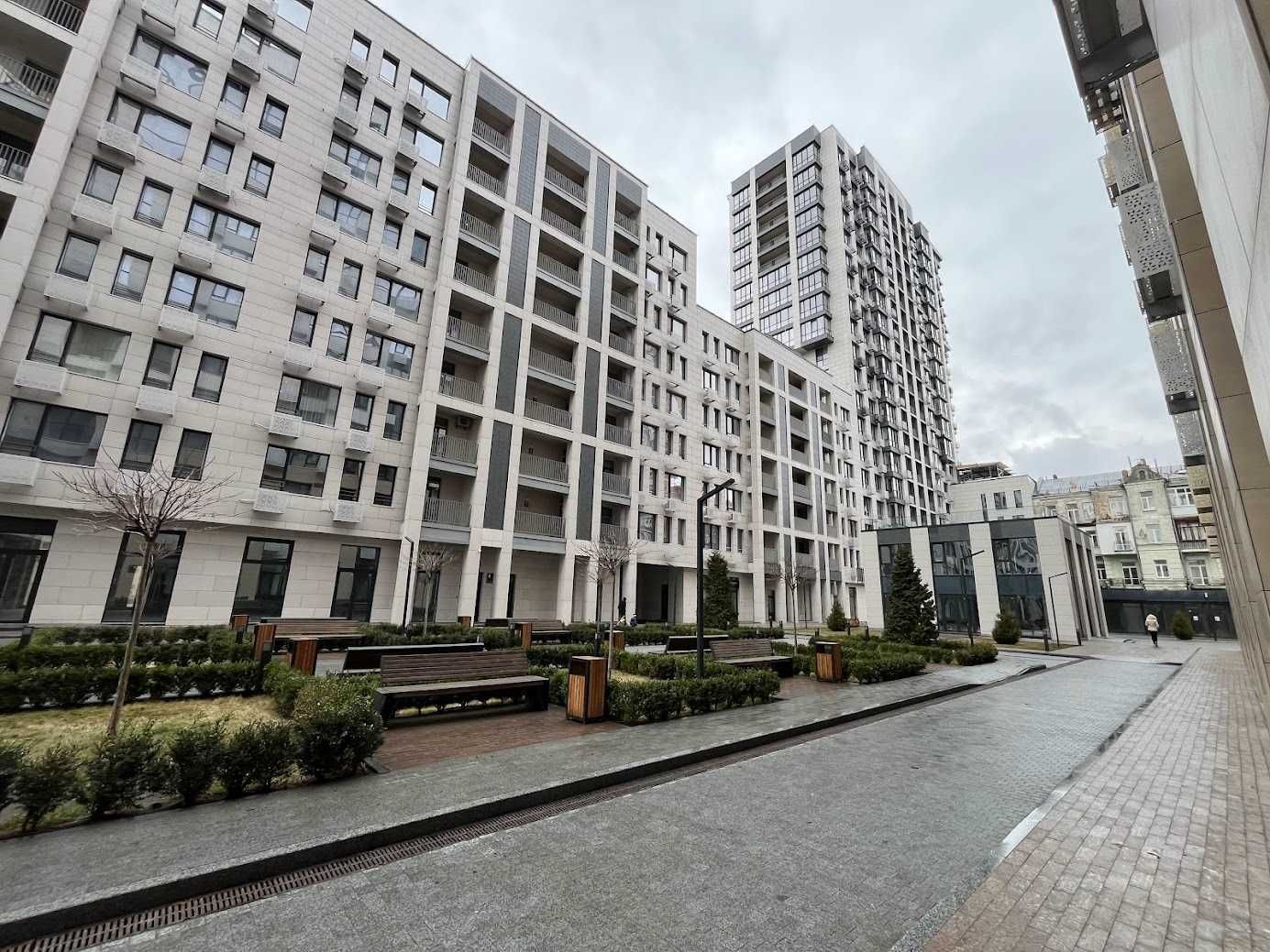 Продажа 3-комнатной квартиры 108 м²