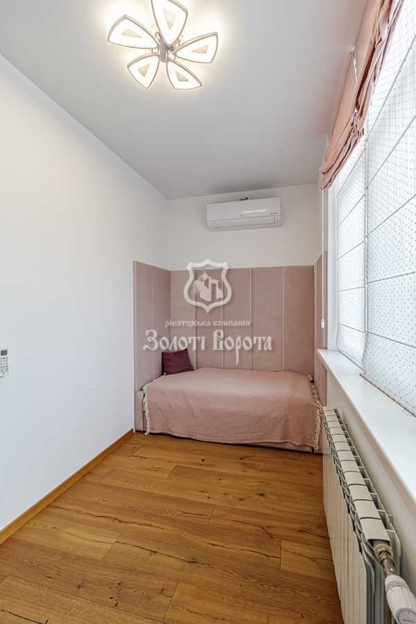 Продажа 2-комнатной квартиры 85.4 м², Червонопільська, 2г