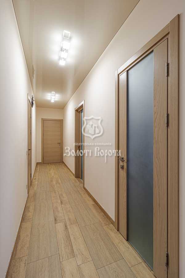 Продажа 2-комнатной квартиры 85.4 м², Червонопільська, 2г