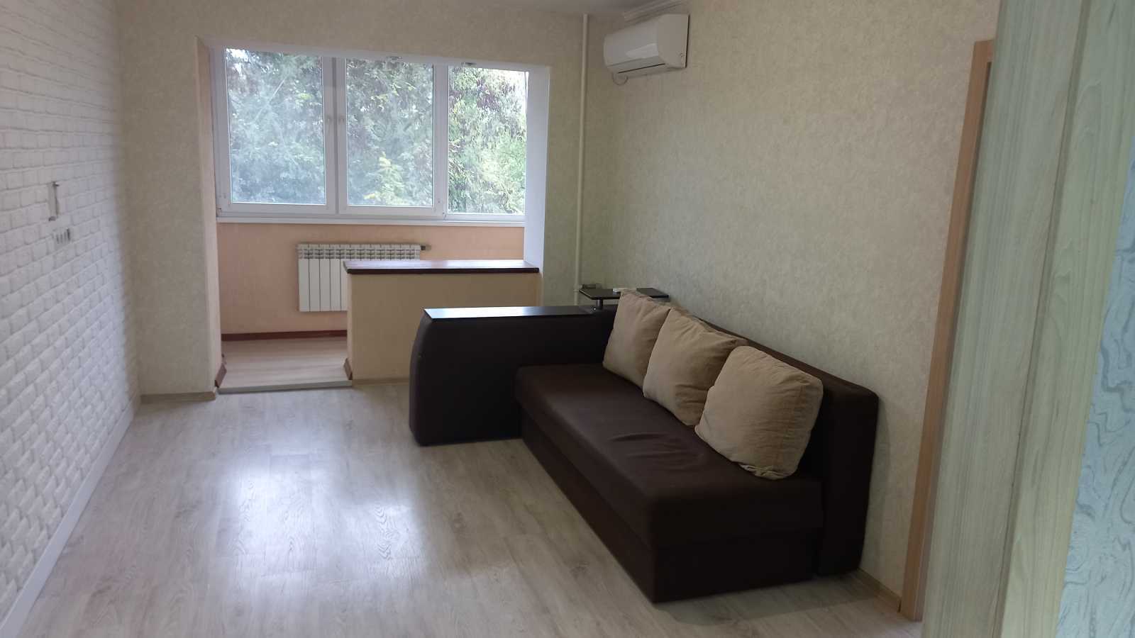 Продаж 2-кімнатної квартири 40 м², Зелёная, 1