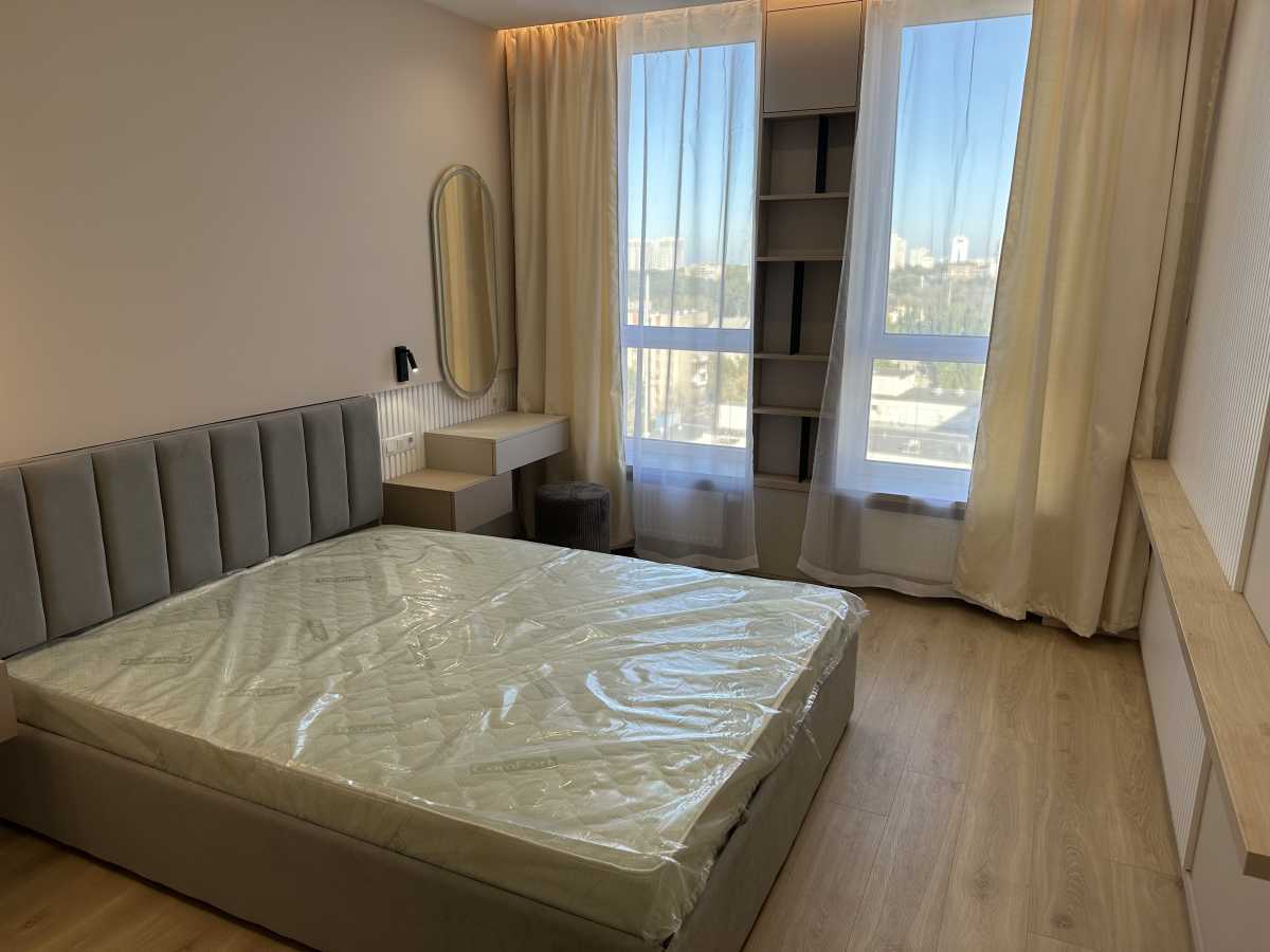 Оренда 3-кімнатної квартири 84 м², Олеся Бабія вул., Бердника, 1д