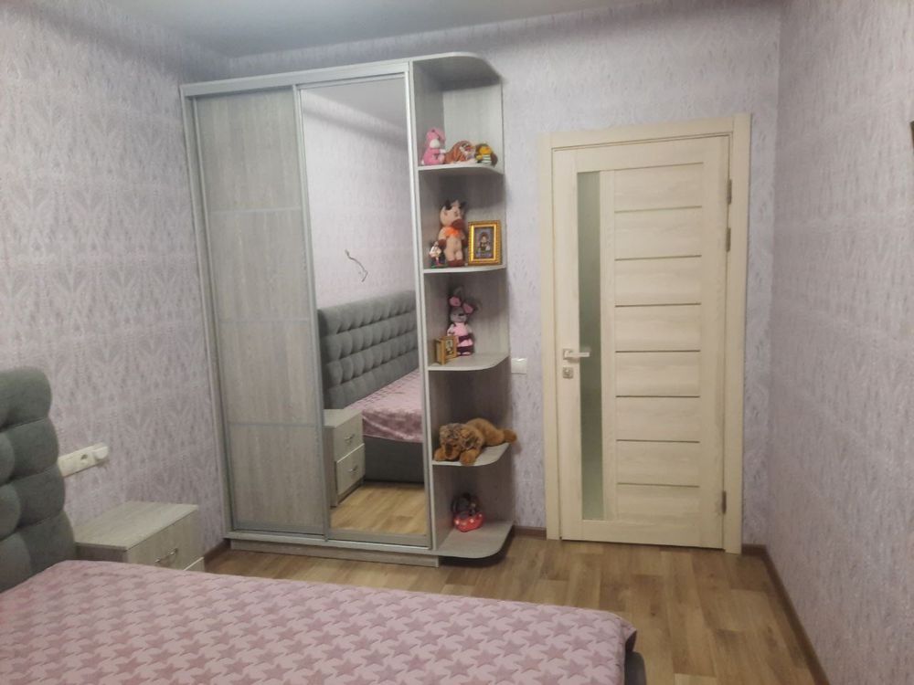 Продажа 2-комнатной квартиры 57 м²