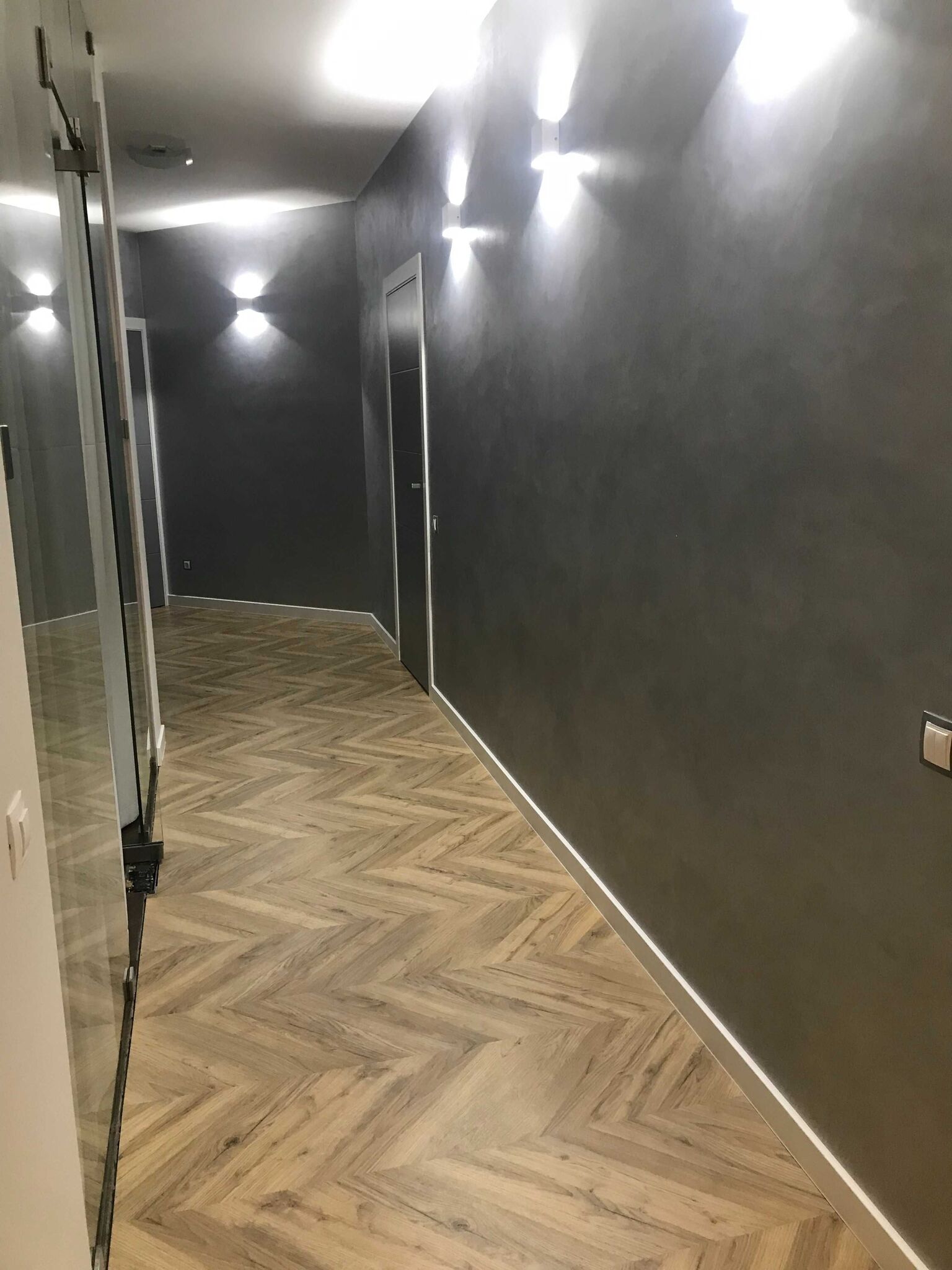 Продаж 3-кімнатної квартири 142 м²