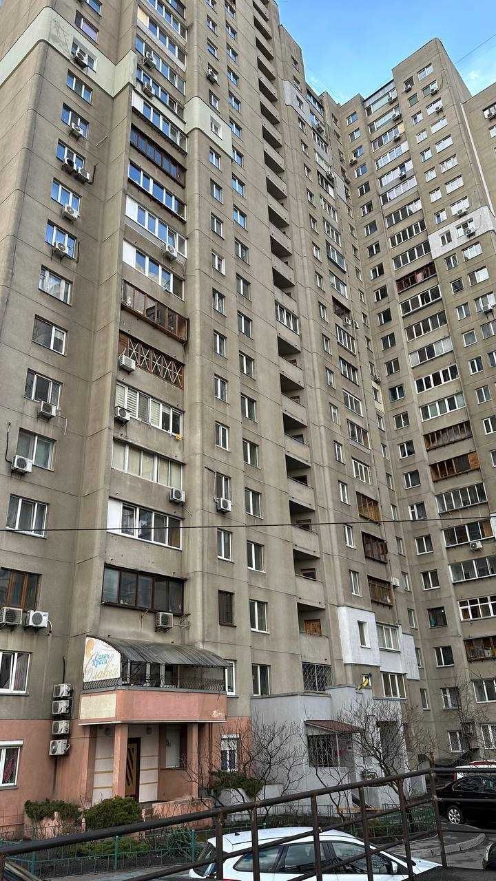 Продажа 1-комнатной квартиры 53 м²