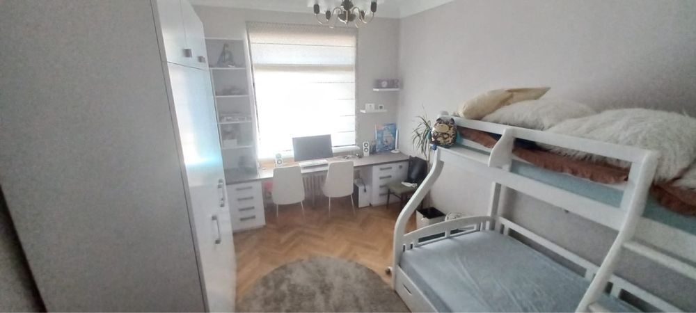 Аренда 3-комнатной квартиры 90 м²