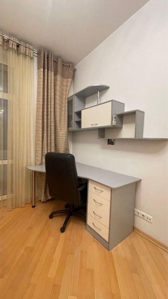 Оренда 4-кімнатної квартири 120 м²