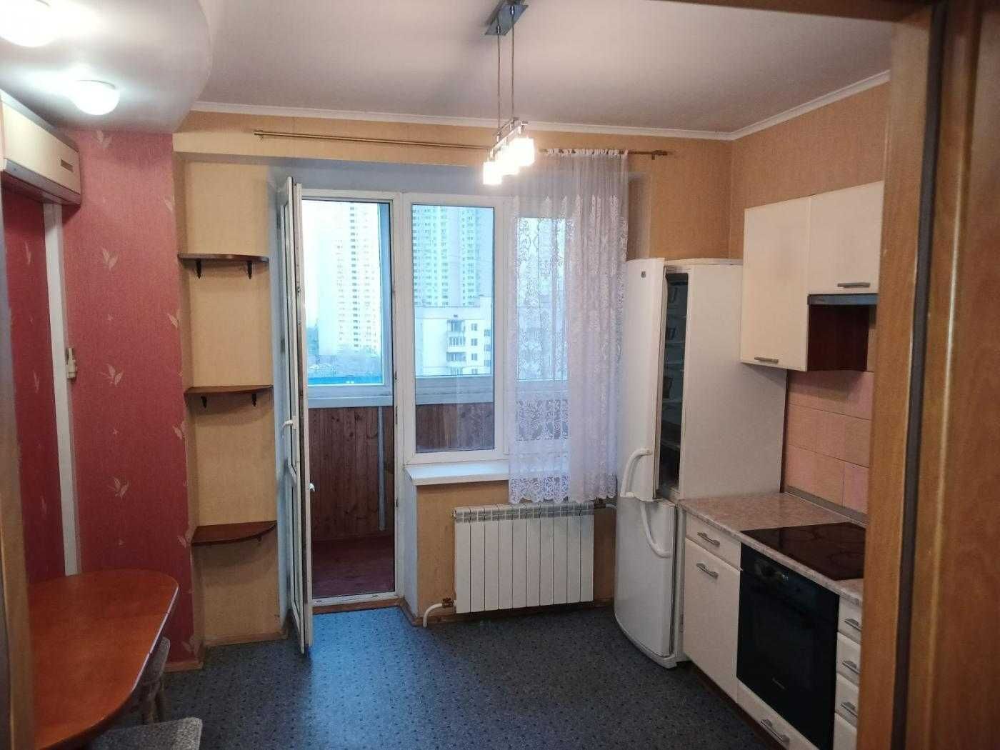 Продаж 2-кімнатної квартири 75 м²