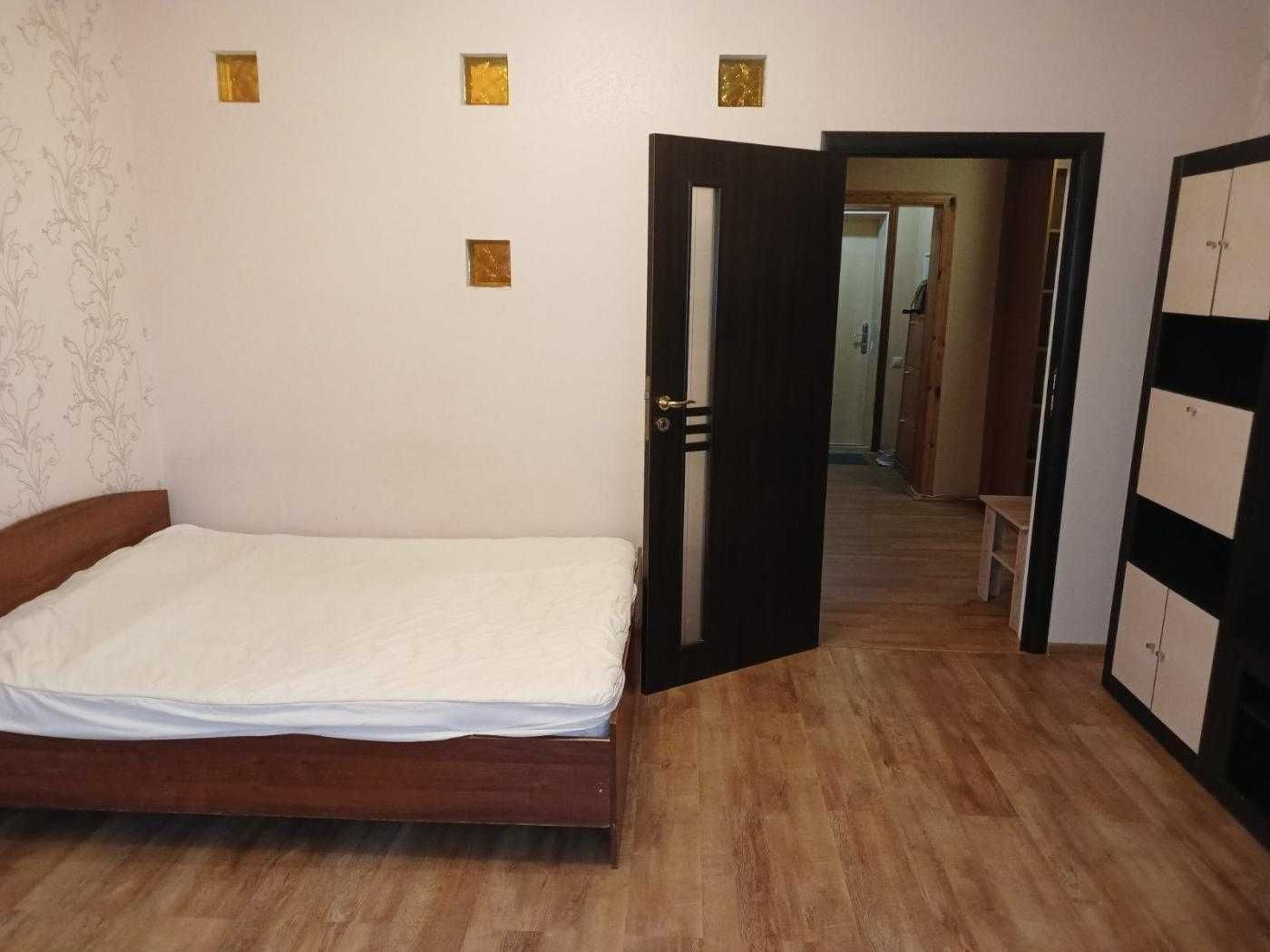 Продаж 2-кімнатної квартири 75 м²