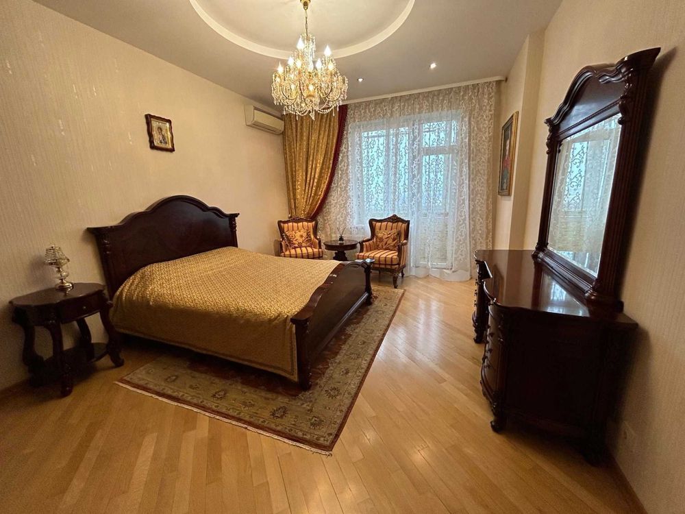 Оренда 3-кімнатної квартири 150 м²