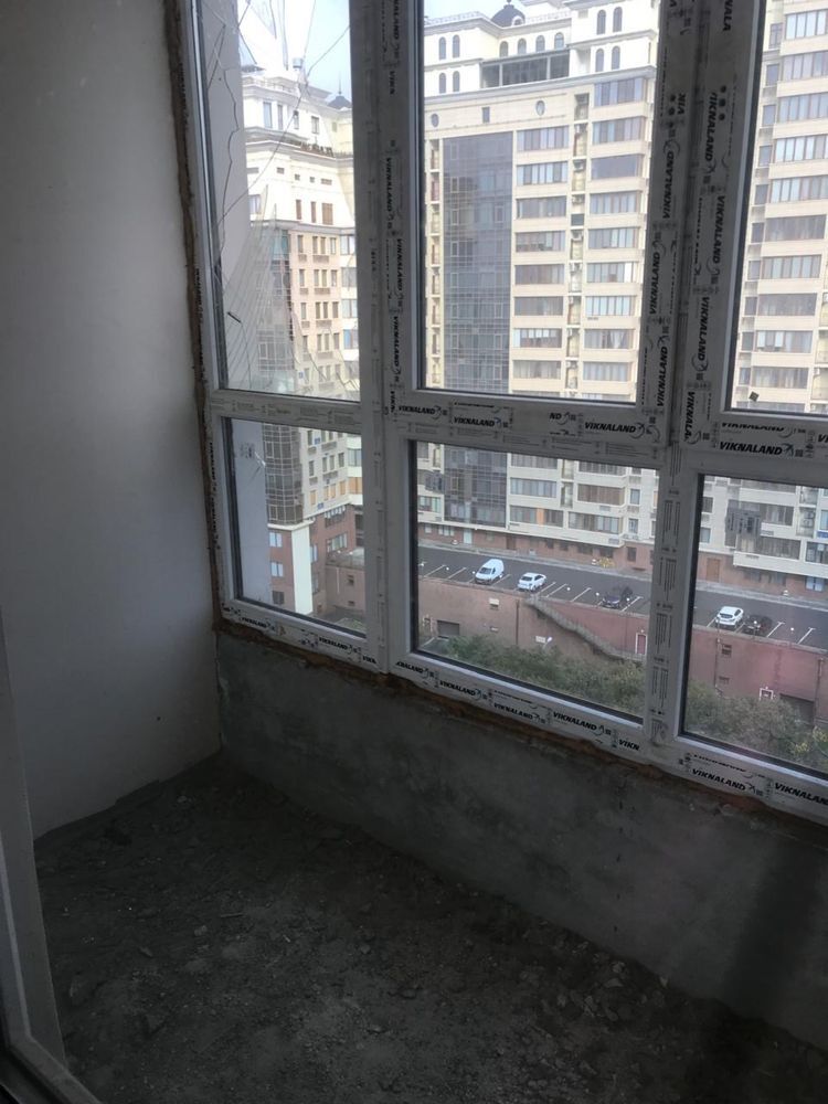 Продажа 2-комнатной квартиры 65 м²