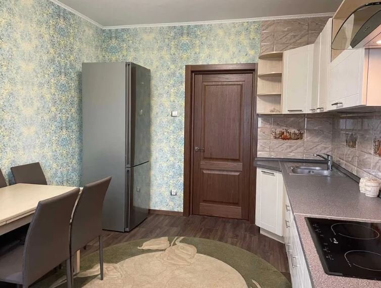 Аренда 3-комнатной квартиры 91 м²