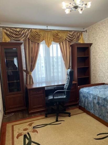 Аренда 3-комнатной квартиры 91 м²