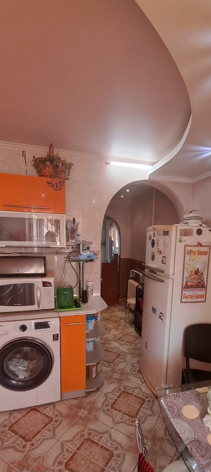 Продаж 2-кімнатної квартири 61 м²