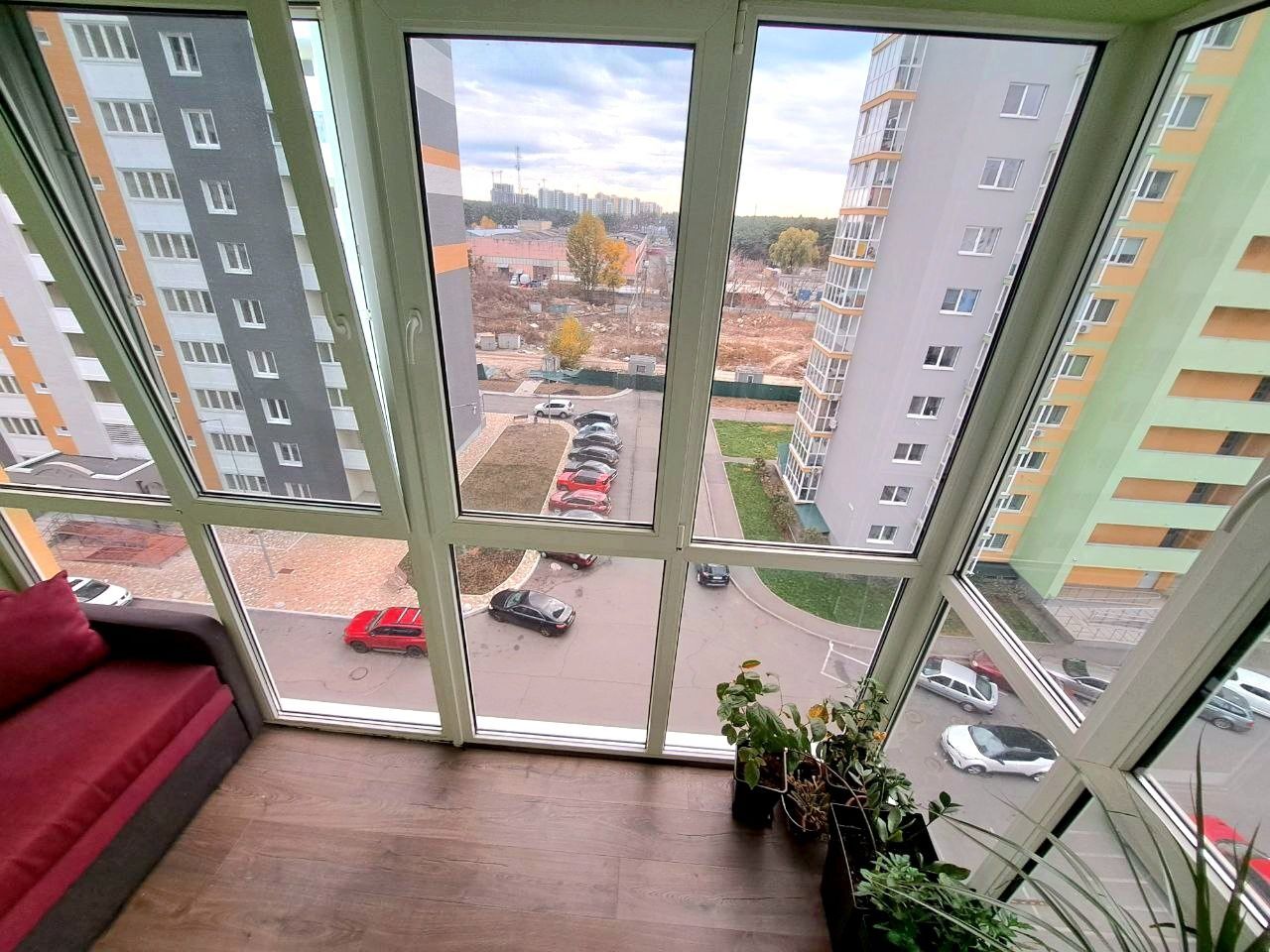 Продажа 2-комнатной квартиры 64 м²