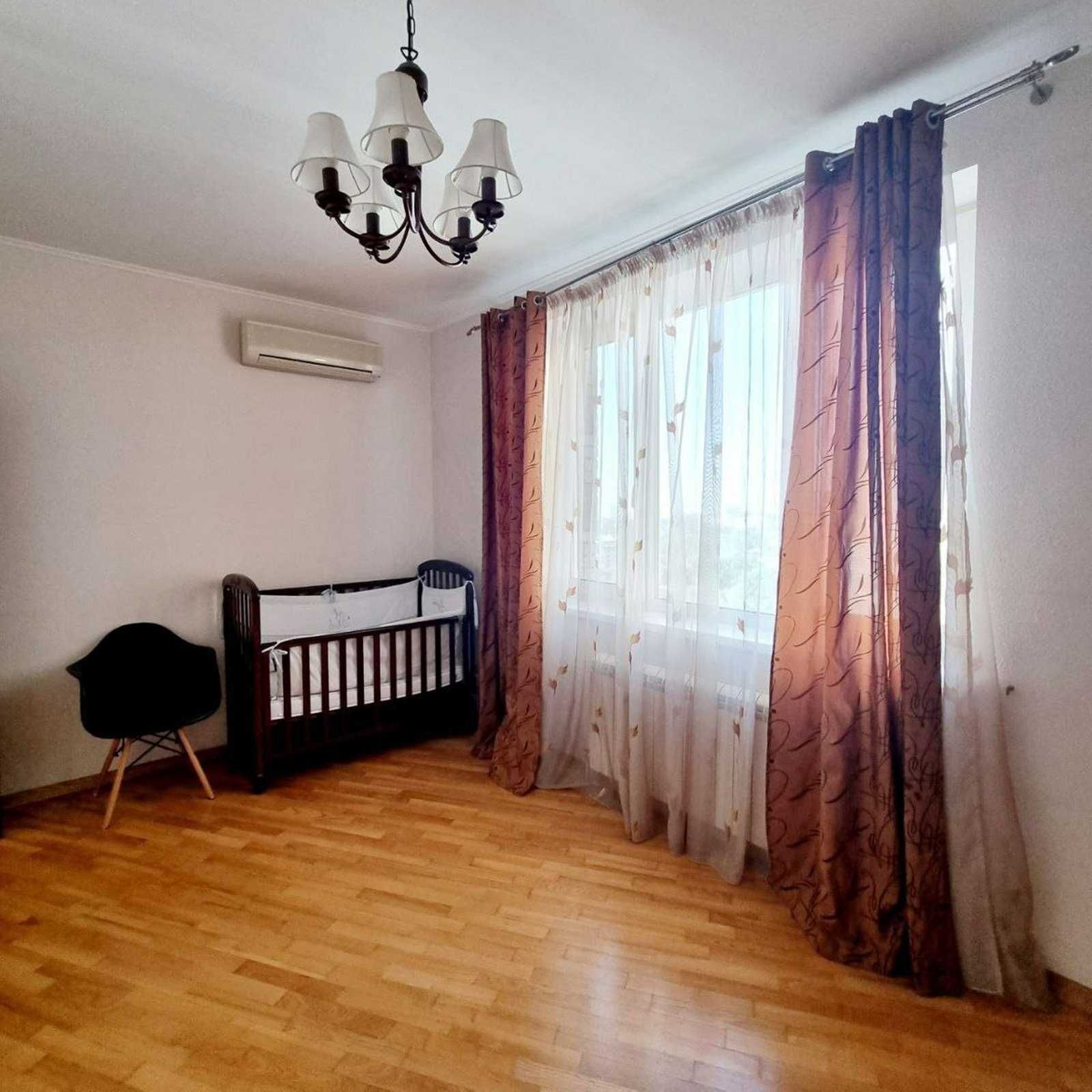 Продаж 3-кімнатної квартири 89 м²