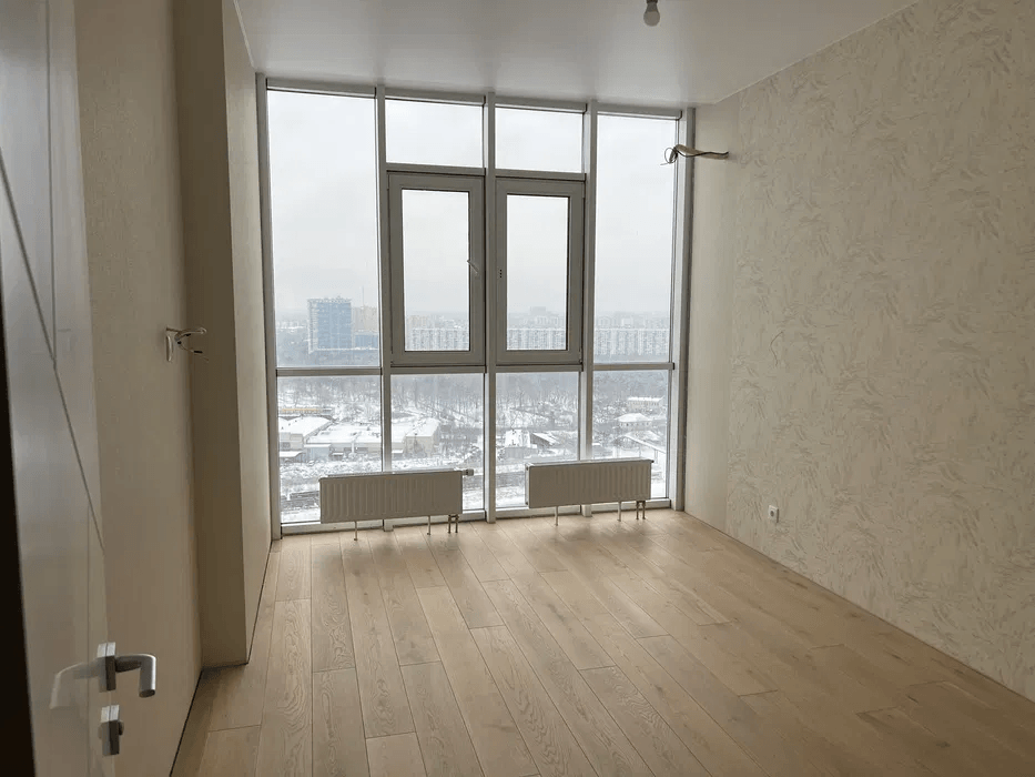 Продаж 2-кімнатної квартири 67 м²