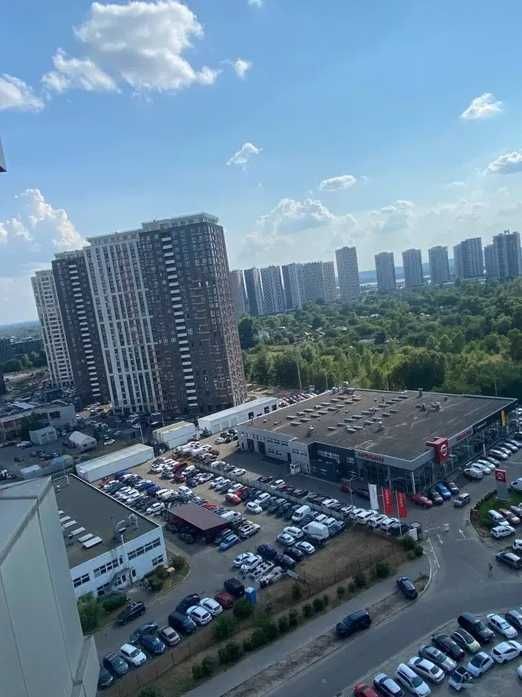 Продажа 3-комнатной квартиры 123 м²