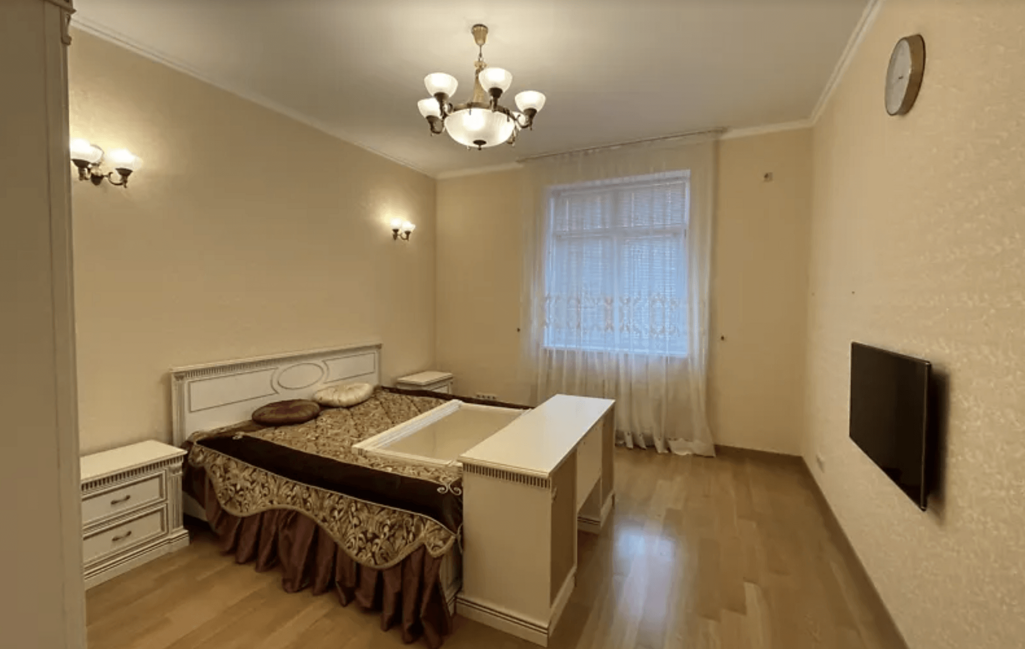 Продажа 3-комнатной квартиры 127 м²