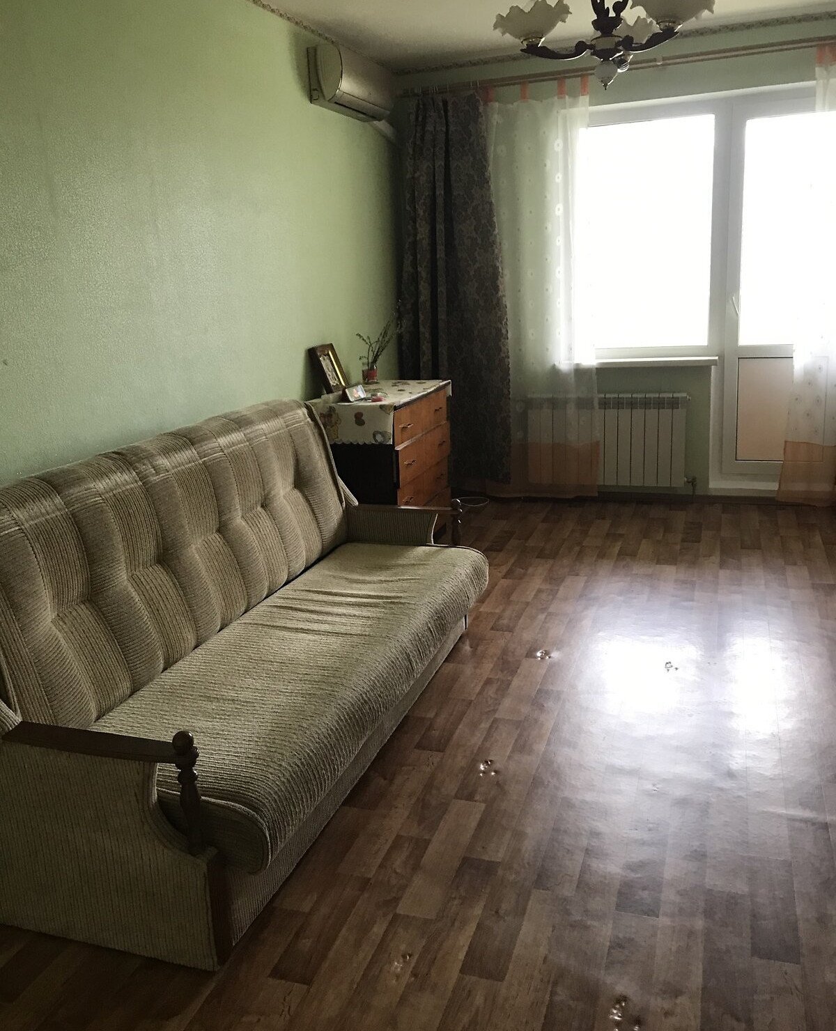 Продаж 2-кімнатної квартири 74 м²