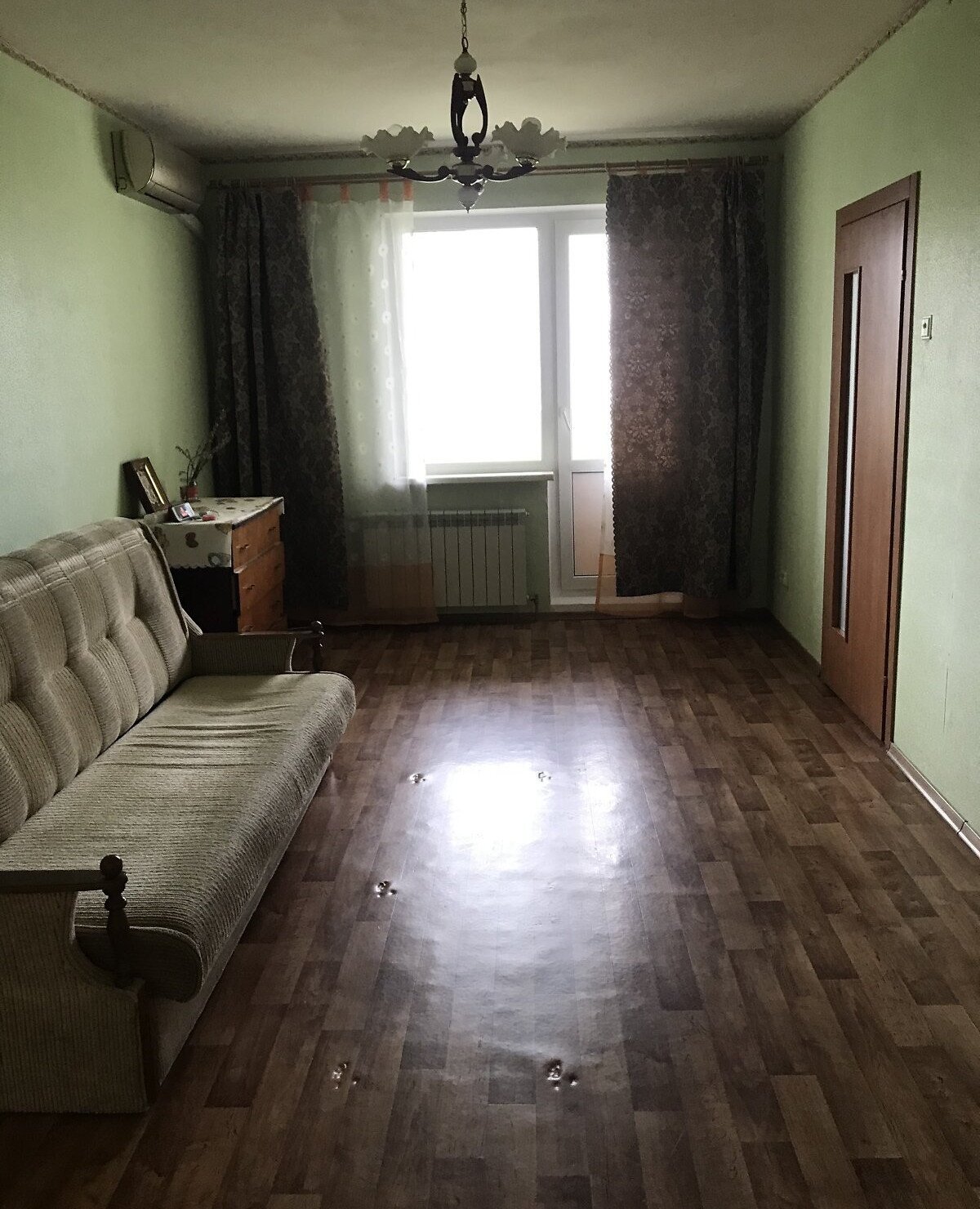 Продаж 2-кімнатної квартири 74 м²