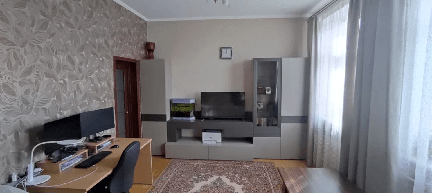 Продаж 2-кімнатної квартири 55 м²