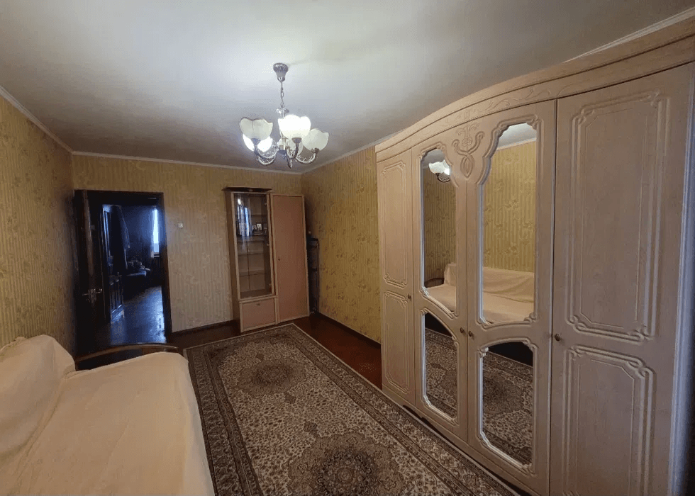 Продаж 3-кімнатної квартири 65 м²