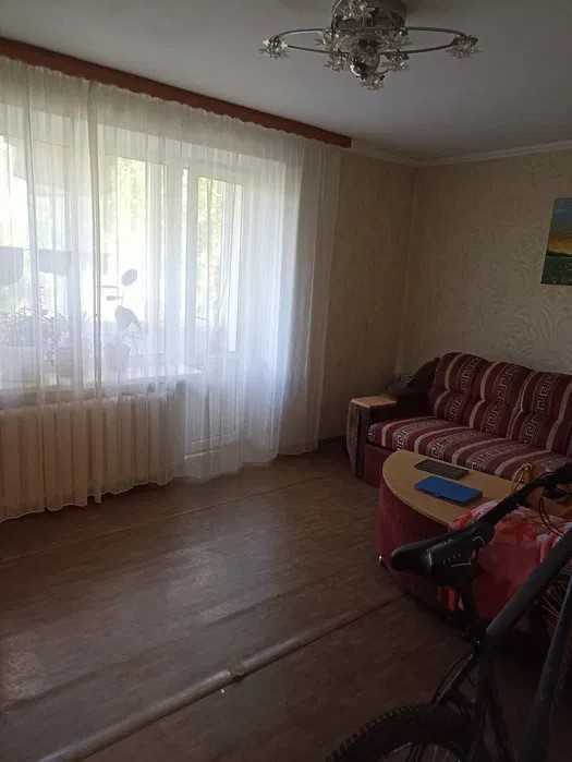 Продажа 3-комнатной квартиры 60 м², Сквирское шоссе, 1