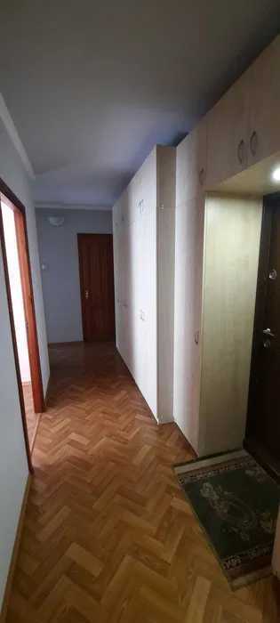 Продаж 2-кімнатної квартири 54 м², Таращанська вул.