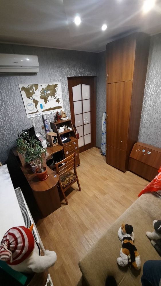 Продажа 4-комнатной квартиры 69 м²