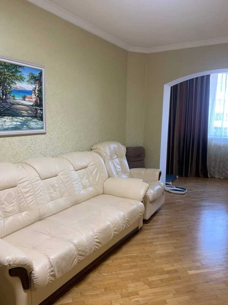 Аренда 3-комнатной квартиры 77 м², Тулузы ул., 7