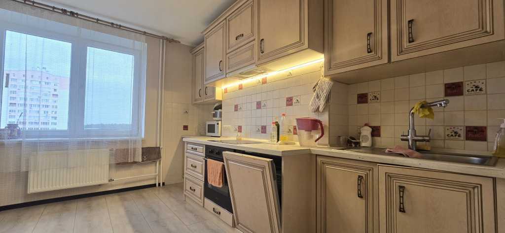 Продажа 3-комнатной квартиры 87 м², Валерия Лобановского ул., 15