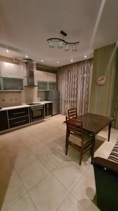 Продажа 3-комнатной квартиры 82 м²