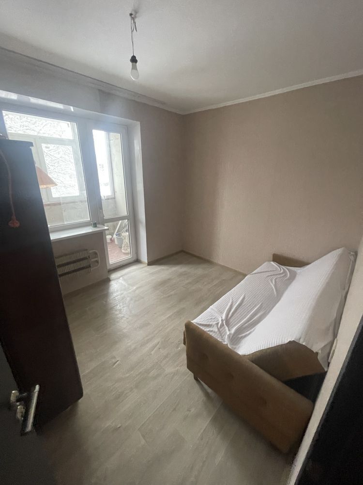 Продажа 4-комнатной квартиры 70 м²