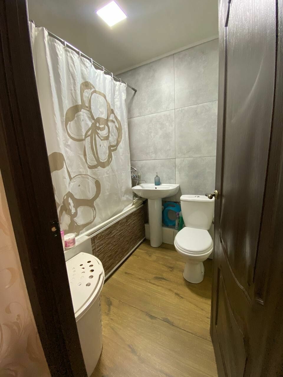 Продажа 1-комнатной квартиры 39 м², Тополь 1 ул., 3