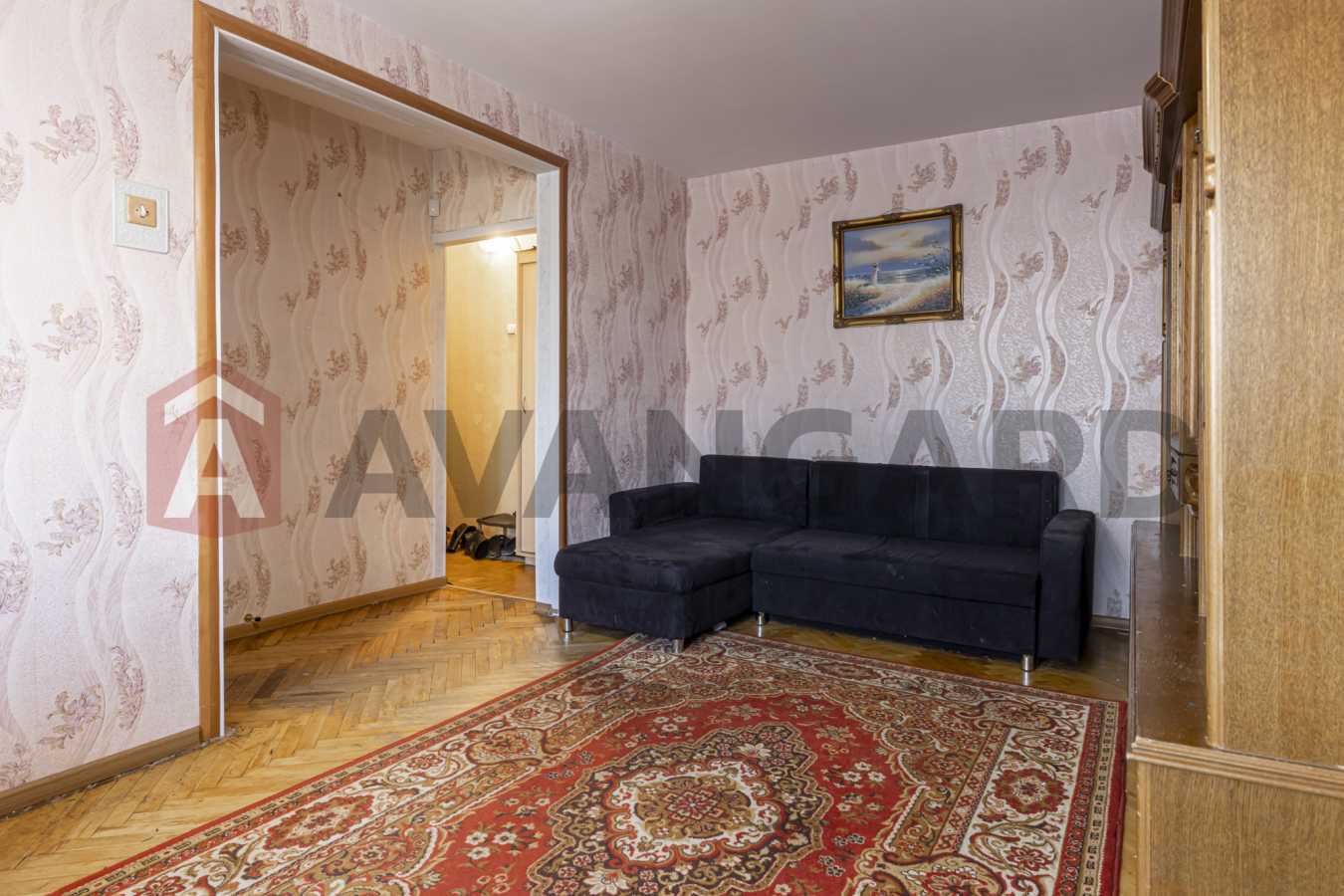 Продаж 2-кімнатної квартири 45.1 м², Миколи Василенка вул., 9