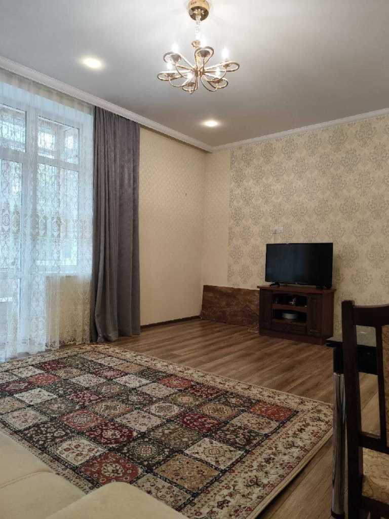 Продажа 4-комнатной квартиры 100 м², Гайок, 1