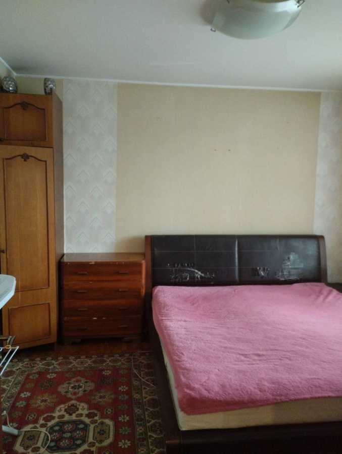 Продаж 2-кімнатної квартири 53 м², Каштанова вул., 14Б