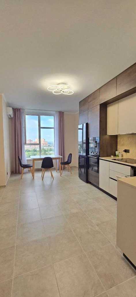 Продажа 2-комнатной квартиры 75 м², Приборный пер.