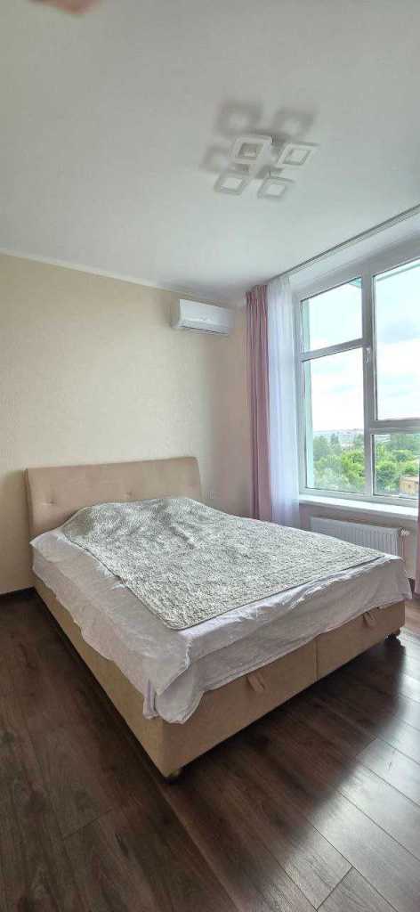 Продаж 2-кімнатної квартири 75 м², Приладний пров.