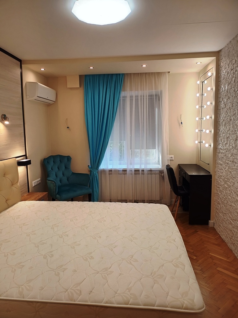 Продаж 3-кімнатної квартири 66.2 м², Артилерійський пров., 5А