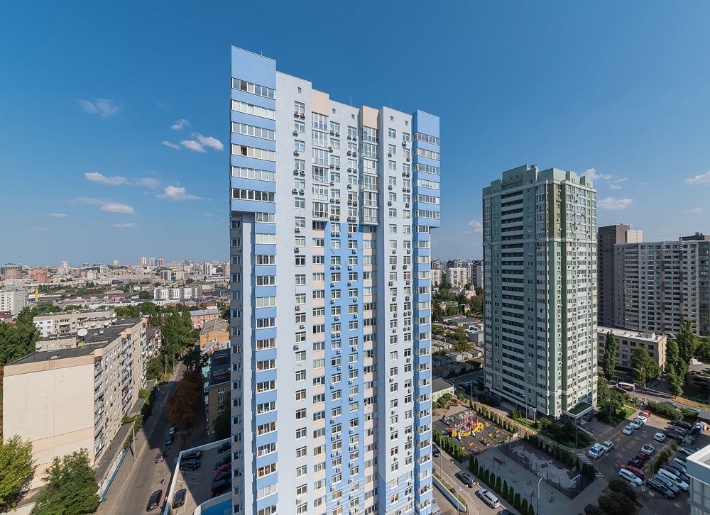 Продаж 3-кімнатної квартири 94.5 м², Богданівська вул.