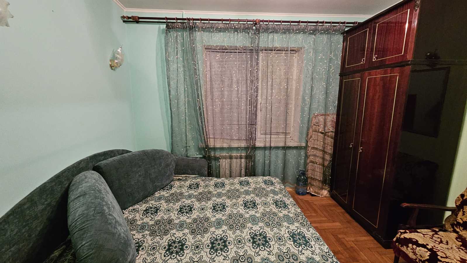 Продаж 3-кімнатної квартири 70 м², Йорданська вул., 11А