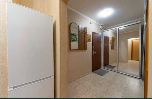 Продаж 1-кімнатної квартири 43 м²