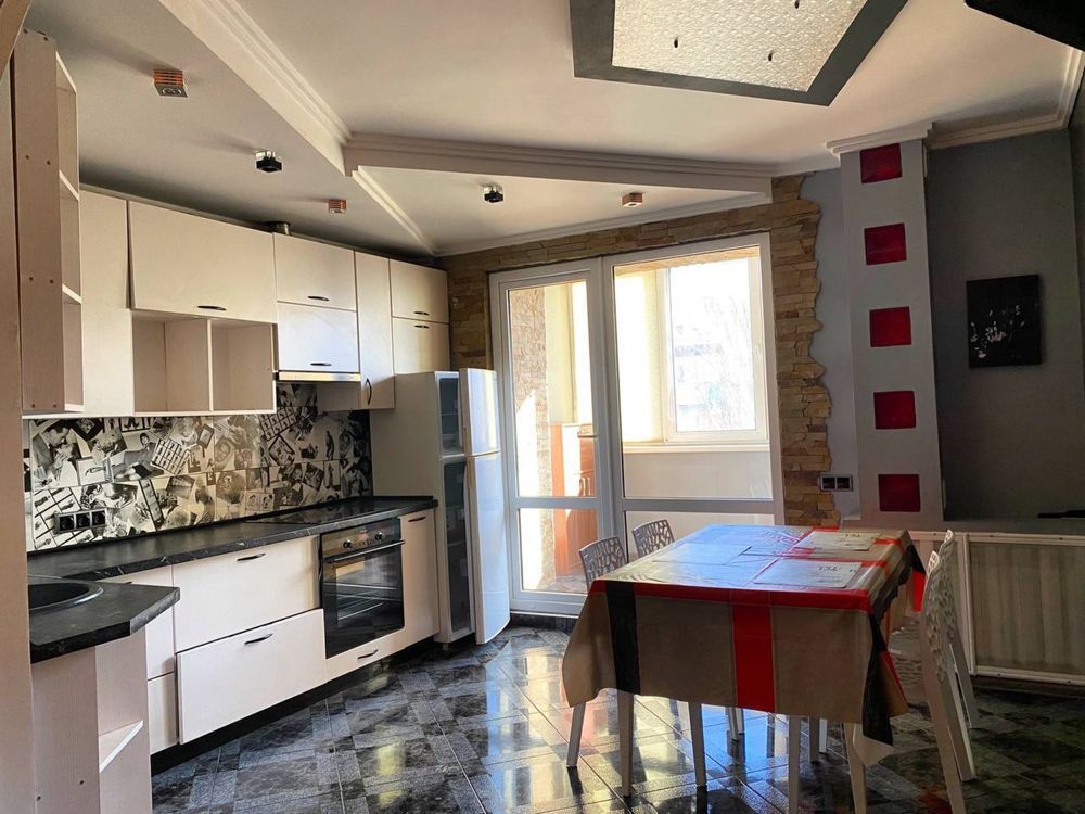 Продаж 1-кімнатної квартири 59 м²