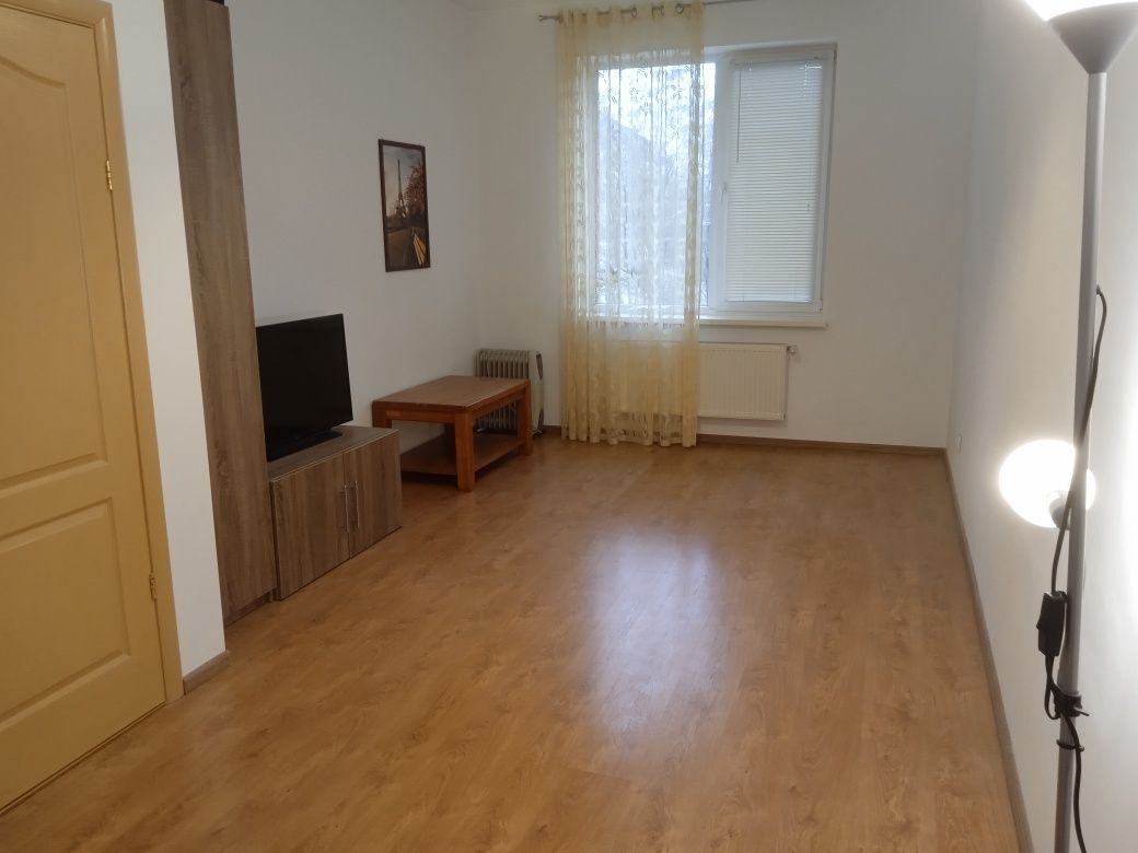 Продаж 1-кімнатної квартири 40 м²