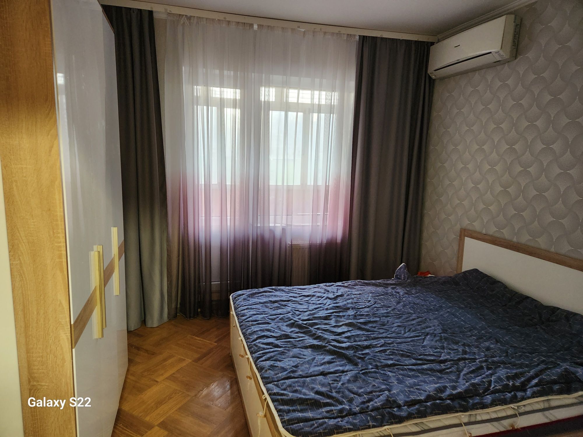 Продаж 4-кімнатної квартири 96 м²