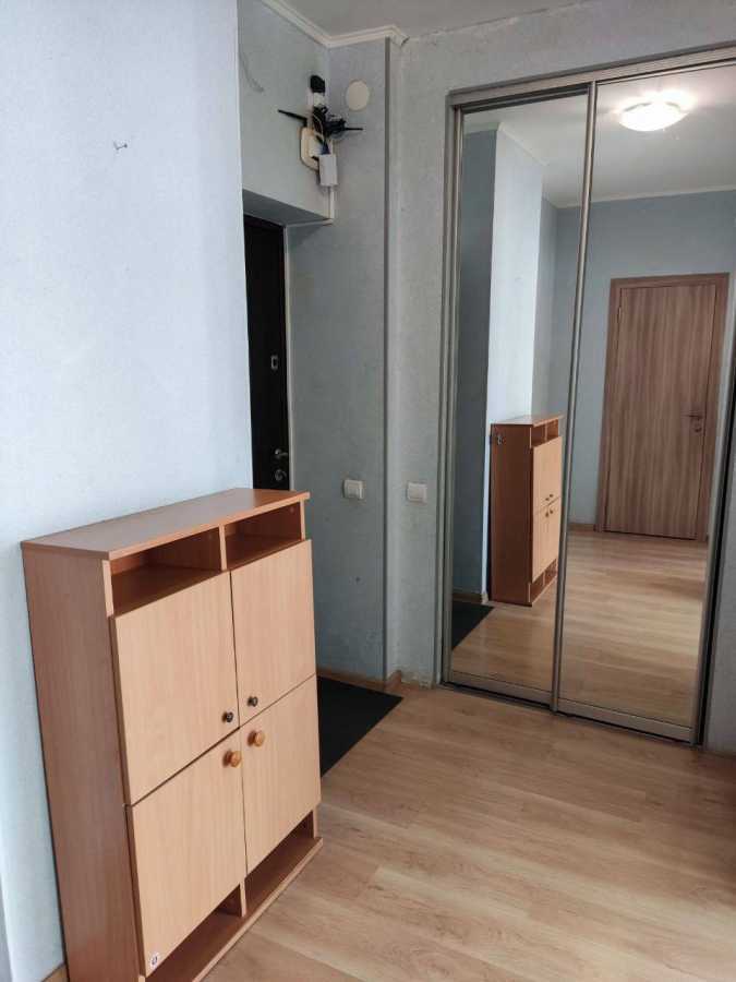 Продажа 1-комнатной квартиры 41 м², Метрологическая ул., 13